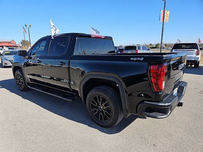 Used 2022 GMC Sierra 1500 Elevation w/ LPO, Elevation Black Package