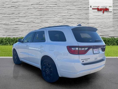 Used 2024 Dodge Durango SXT w/ SXT Blacktop Group image 3