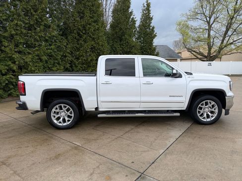 Used 2017 GMC Sierra 1500 SLT w/ SLT Premium Package image 34