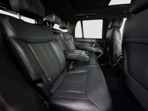 Used 2023 Land Rover Range Rover SE AWD/4WD image 28