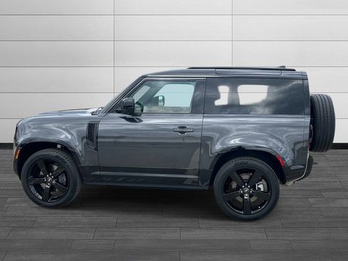Certified 2024 Land Rover Defender 90 X-Dynamic SE AWD/4WD image 2