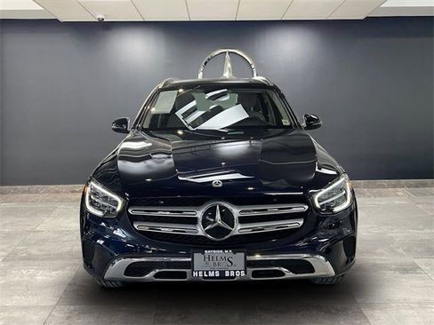 Certified 2022 Mercedes-Benz GLC 300 4MATIC image 2