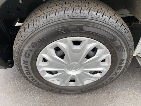 Used 2023 Ford Transit 250 Low Roof w/ Exterior Upgrade Package image 33