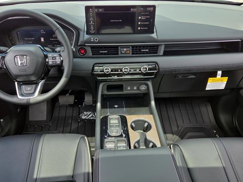 New 2026 Honda Pilot Elite image 14