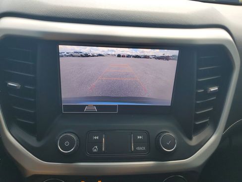 Used 2020 GMC Acadia SLE w/ Driver Convenience Package FWD image 17