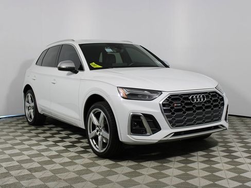 Used 2021 Audi SQ5 Premium Plus w/ Premium Plus Package image 39