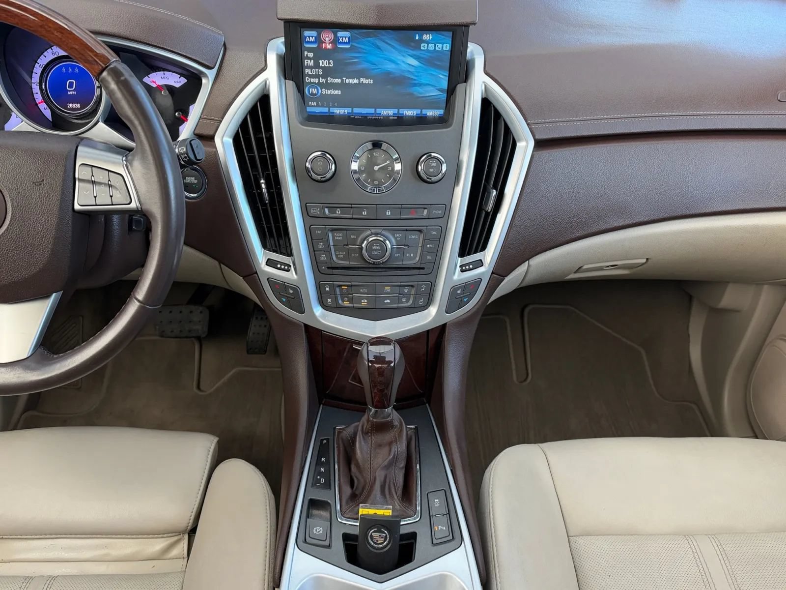 Used 2011 Cadillac SRX Luxury FWD image 31