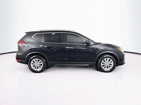 Used 2018 Nissan Rogue SV AWD/4WD image 12