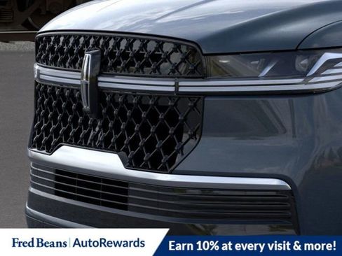 New 2025 Lincoln Navigator L Reserve w/ Jet Appearance Package AWD/4WD image 19