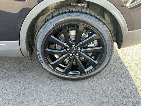 Certified 2023 Lincoln Nautilus Reserve w/ Monochromatic Package AWD/4WD image 24