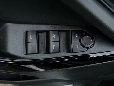 New 2026 Chevrolet Equinox LT w/ Convenience Package II image 16