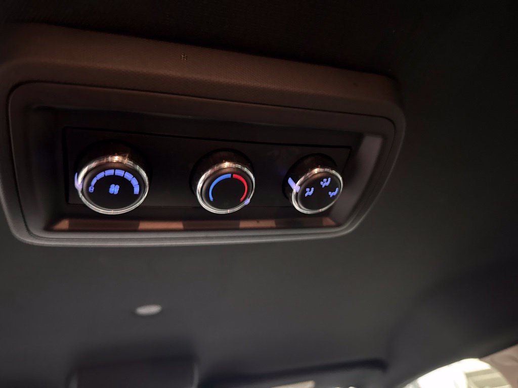 Used 2019 Dodge Grand Caravan SXT FWD image 17