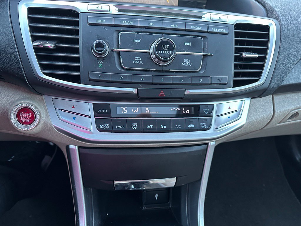 Used 2013 Honda Accord EX image 16