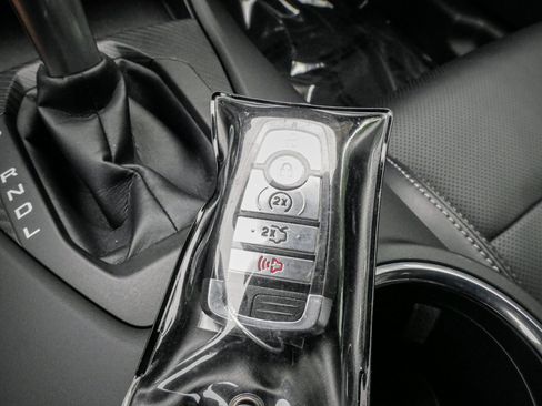 Used 2025 Ford Mustang Premium RWD image 34