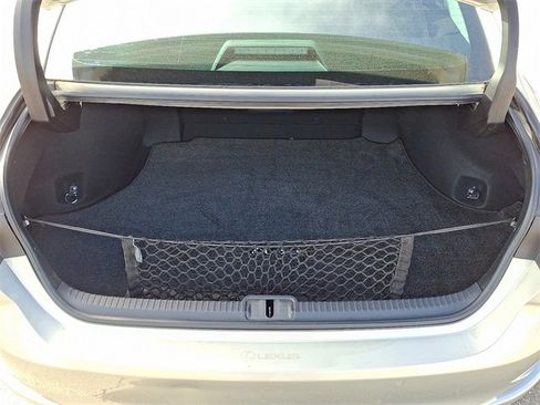 Used 2019 Lexus ES 350 Ultra Luxury image 23