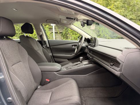 Used 2024 Honda Accord LX image 14