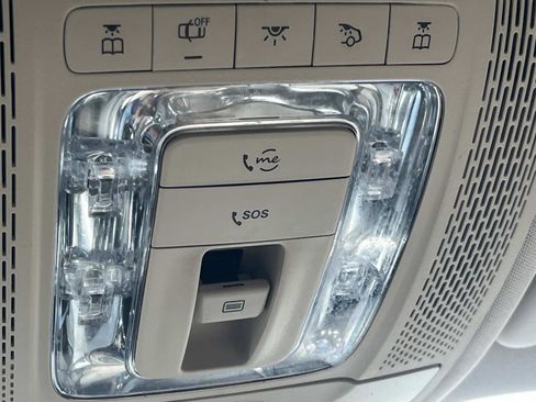 Used 2020 Mercedes-Benz GLB 250 image 41