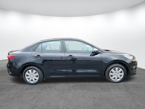 Used 2023 Kia Rio LX image 2