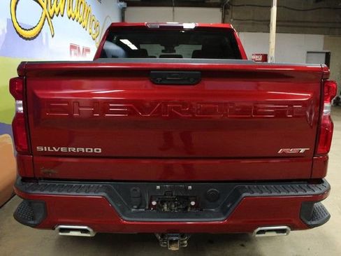 Used 2024 Chevrolet Silverado 1500 RST w/ Z71 Off-Road Package AWD/4WD image 5