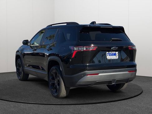 New 2026 Chevrolet Equinox LT w/ Convenience Package II image 4