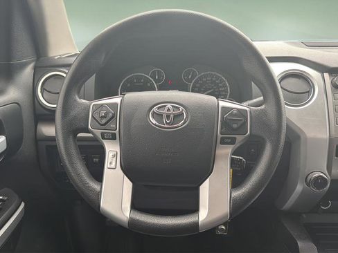 Used 2016 Toyota Tundra SR5 w/ TRD Off Road Package image 9