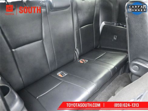 Used 2022 Toyota Highlander XLE image 30