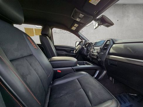 Used 2024 Nissan Titan PRO-4X image 24
