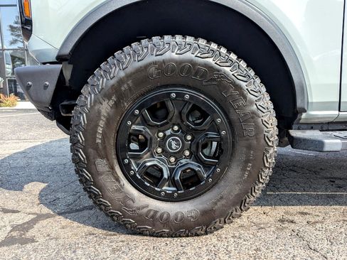 Used 2021 Ford Bronco Wildtrak image 62