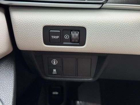 Used 2019 Honda Accord LX image 19