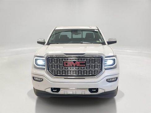 Used 2018 GMC Sierra 1500 Denali w/ Denali Ultimate Package image 2