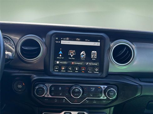 Used 2021 Jeep Wrangler Unlimited Sahara image 16