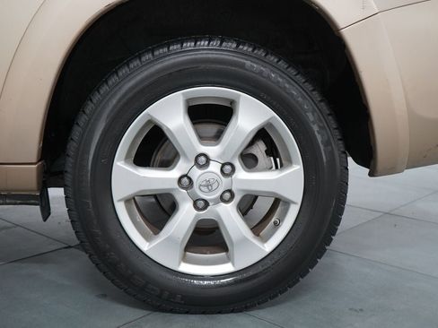 Used 2010 Toyota RAV4 Limited FWD image 34