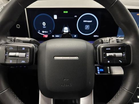 Used 2024 Hyundai Santa Fe Limited image 18