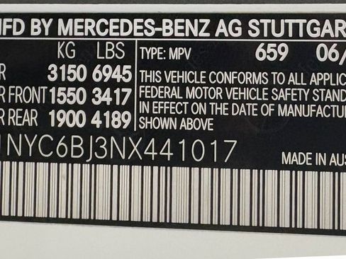 Used 2022 Mercedes-Benz G 550 image 35