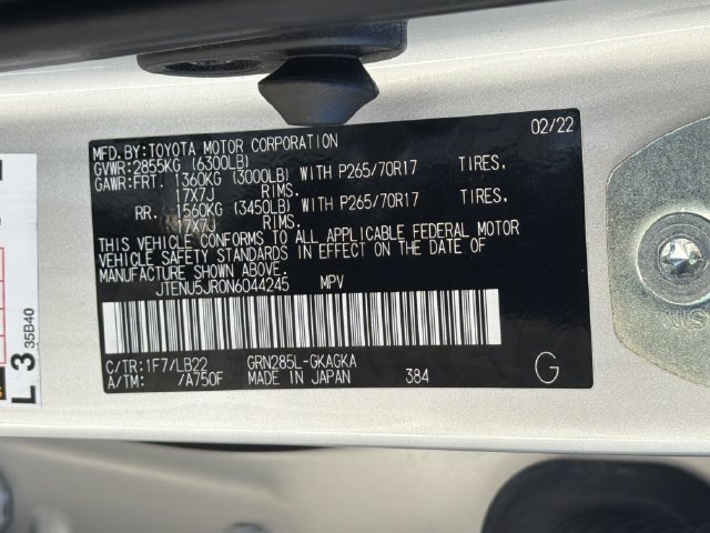 Used 2022 Toyota 4Runner SR5 Premium AWD/4WD image 34