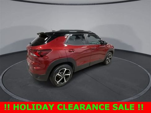 Used 2022 Chevrolet TrailBlazer RS w/ Sun and Liftgate Package image 8