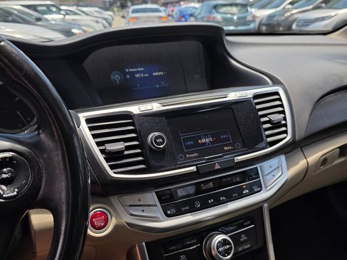 Used 2013 Honda Accord EX-L image 30
