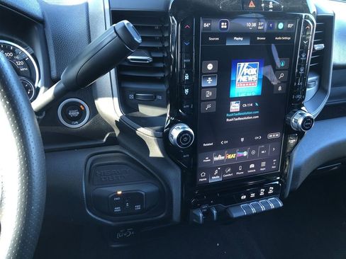 New 2026 RAM 2500 Tradesman AWD/4WD image 26