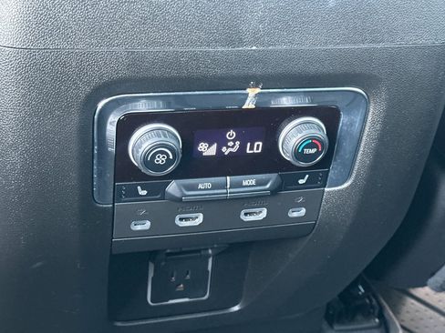 Certified 2023 Chevrolet Suburban RST w/ Luxury Package image 43