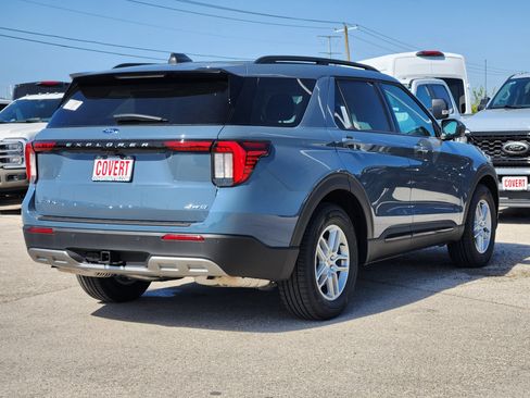 New 2026 Ford Explorer Active w/ Active Comfort Package RWD image 4