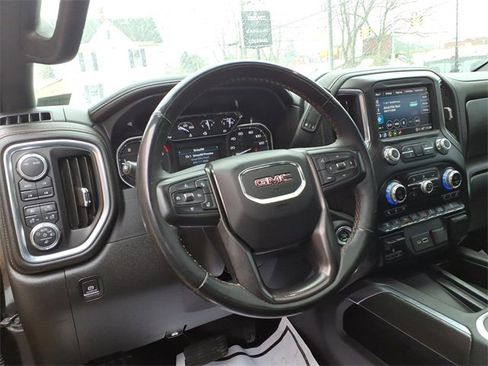 Used 2023 GMC Sierra 2500 AT4 w/ AT4 Preferred Package image 11