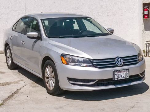 Used 2014 Volkswagen Passat 1.8T Wolfsburg Edition FWD image 3