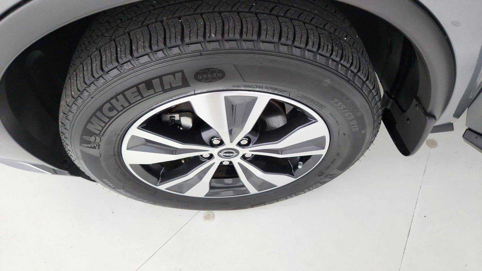 Used 2024 Nissan Murano SV FWD image 35