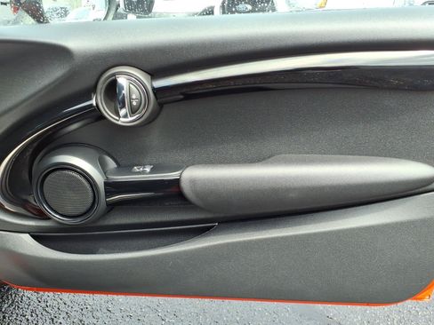 Used 2019 MINI Cooper S FWD image 9