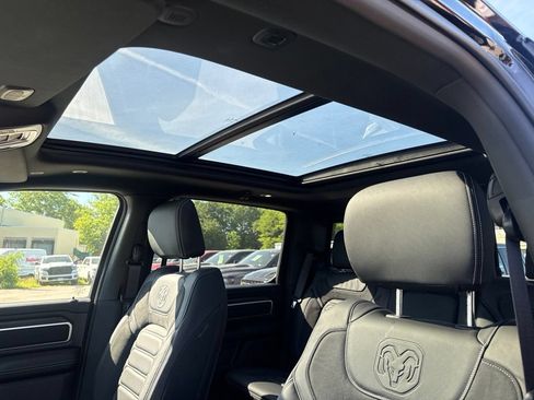 New 2026 RAM 1500 4x4 Crew Cab image 15