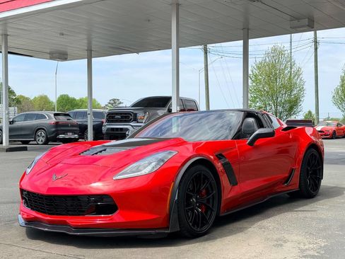 Used 2017 Chevrolet Corvette Z06 w/ Z07 Performance Package image 6