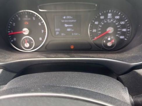 Used 2019 Kia Sorento FWD image 15