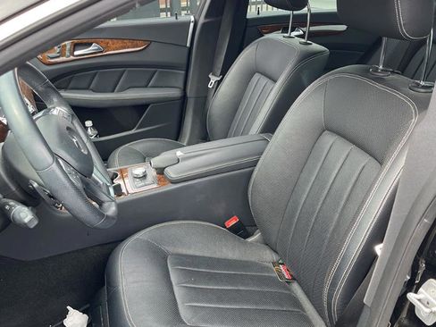 Used 2012 Mercedes-Benz CLS 550 image 9