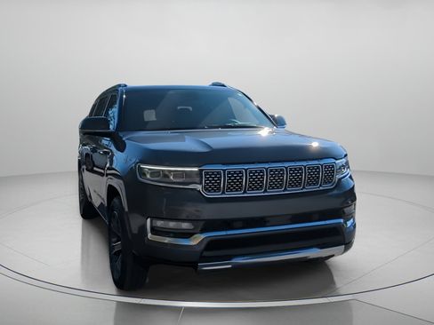 Used 2022 Jeep Grand Wagoneer Series I image 4