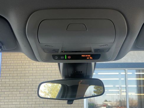 Used 2022 Chevrolet Blazer LT image 22